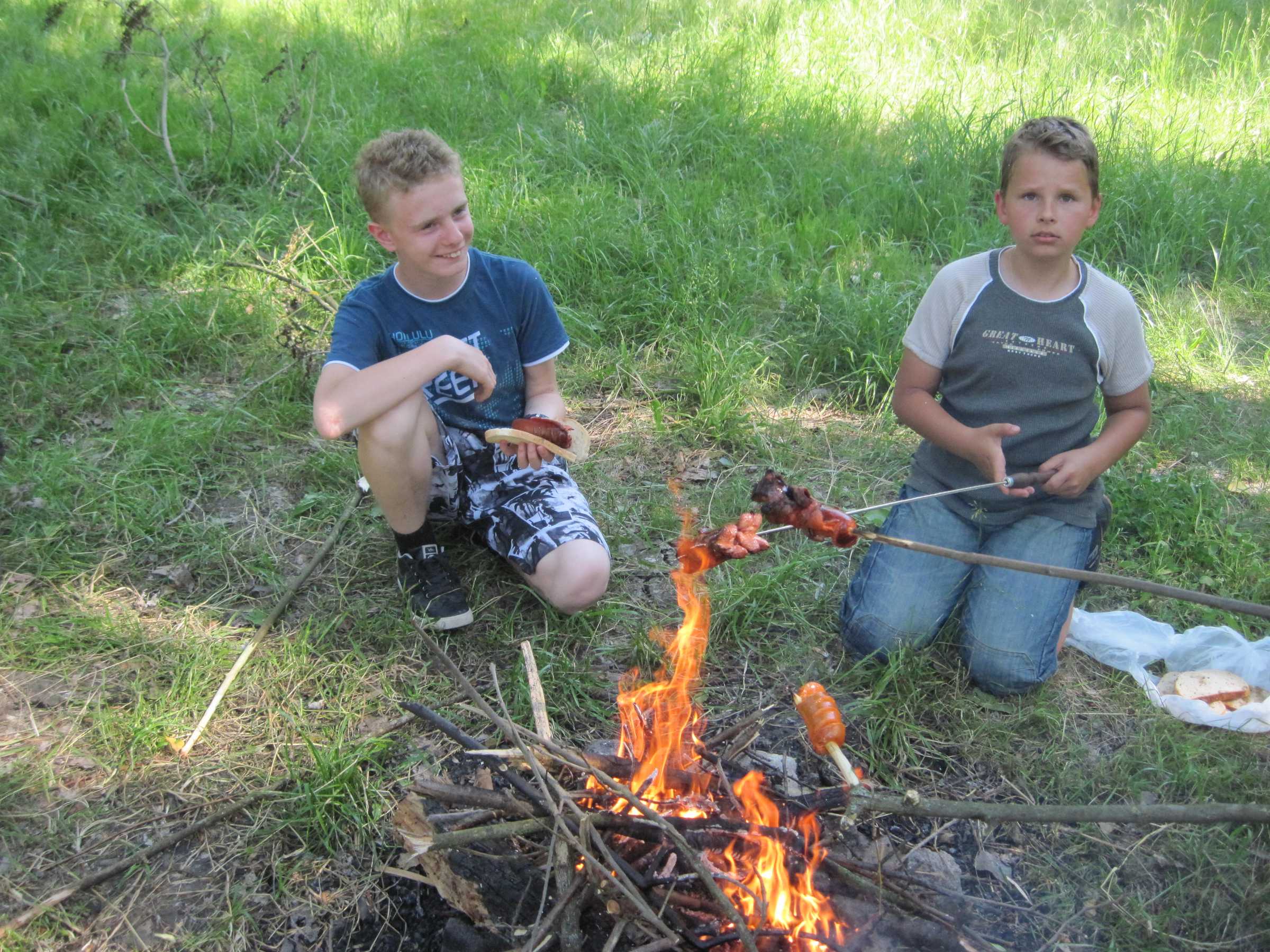 019. Opekačka na deň detí - 1.6.2011_tn