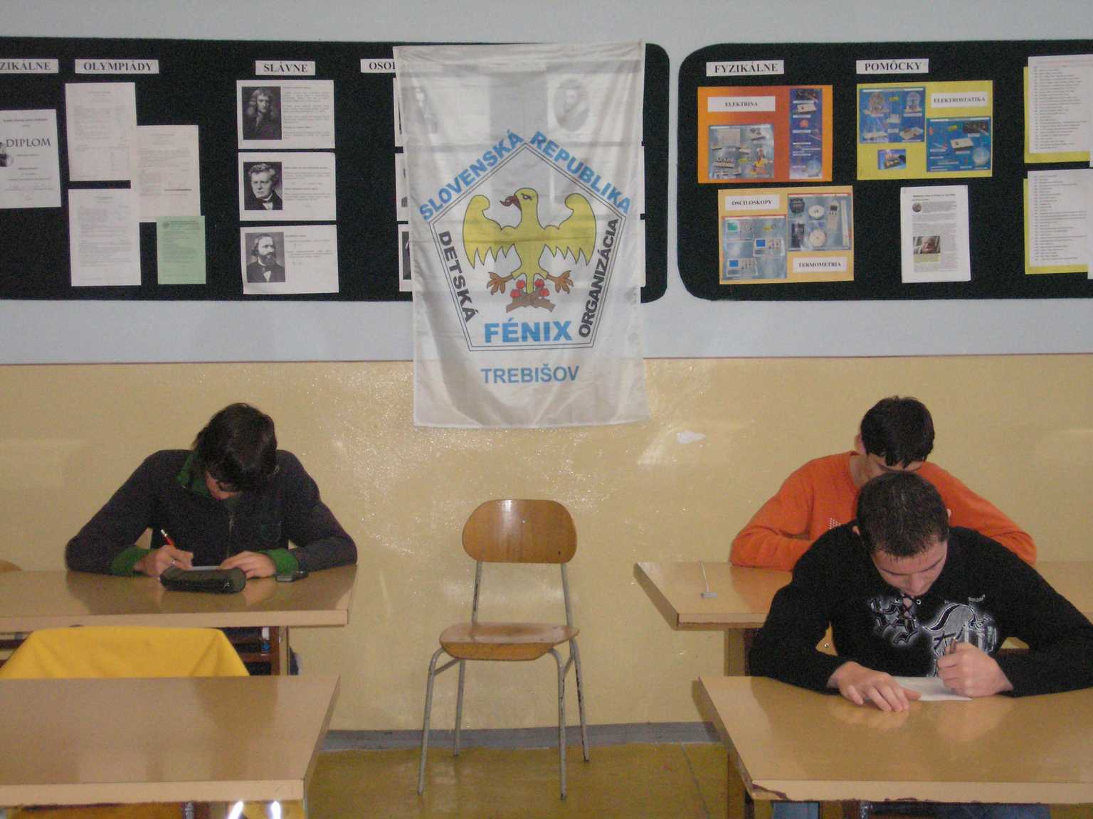 001.Vedomostný test fénixákov - 30.11.2007